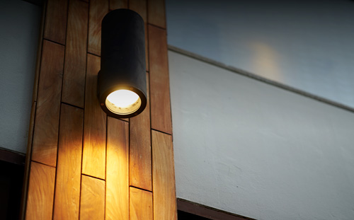 kalkoen solidariteit Lief Buitenlampen vervangen door LED, kan dat zomaar?